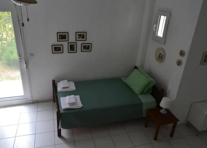 Summer Family House With Sea View And Garden 度假居 *